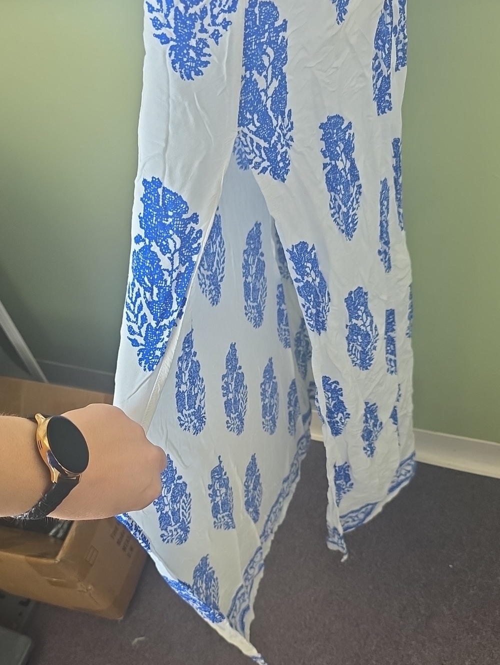 Maxi Dress with Blue Floral Print 3x - Picture 4 of 12